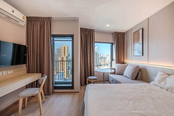 bedroom of Life Rama 4 – Asoke