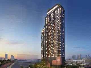 Life Rama 4 – Asoke