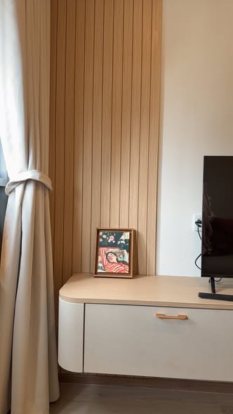 room interior of Life Rama 4 – Asoke