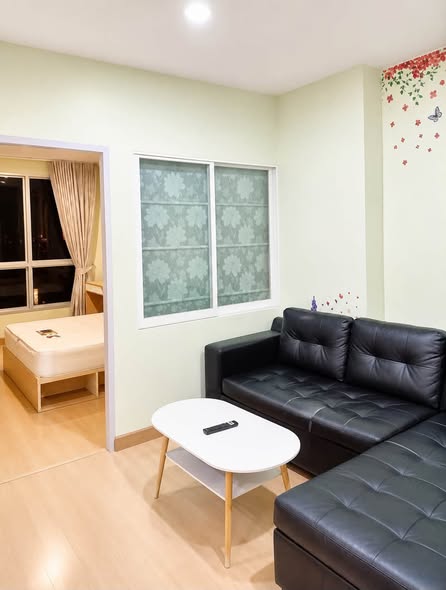 bedroom and living room of Life Ratchadapisek