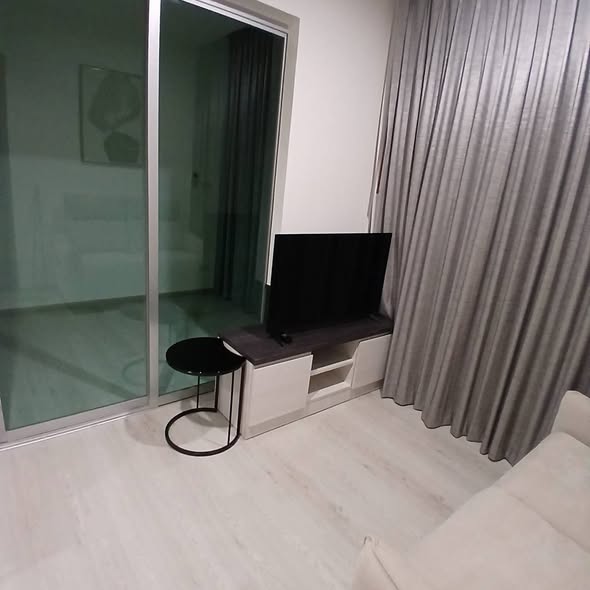 bedroom and room interior of Life Ratchadapisek