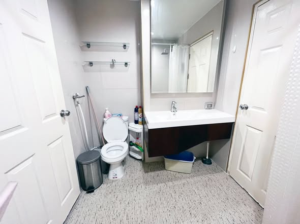 Life Ratchadapisek