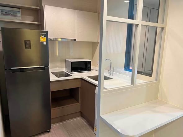 Life Sathorn Sierra ไลฟ์ สาทร เซียร์รา