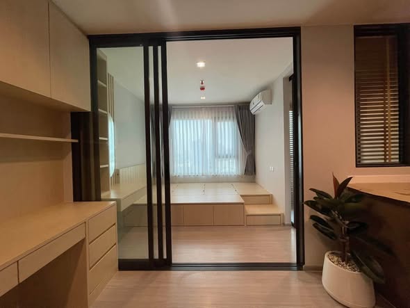 room interior of Life Sathorn Sierra ไลฟ์ สาทร เซียร์รา