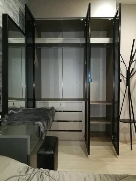 bedroom of Life Sukhumvit 48