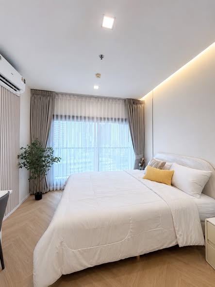 bedroom of Life Sukhumvit 48