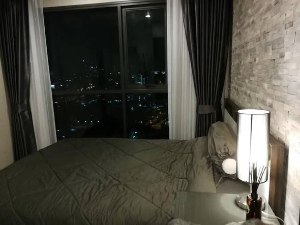 bedroom of Life Sukhumvit 48