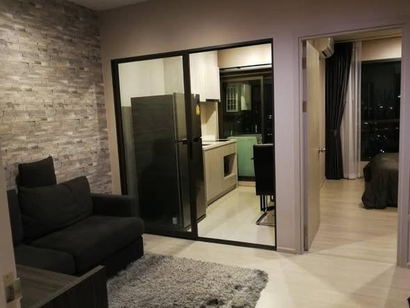 bedroom and living room and room interior of Life Sukhumvit 48