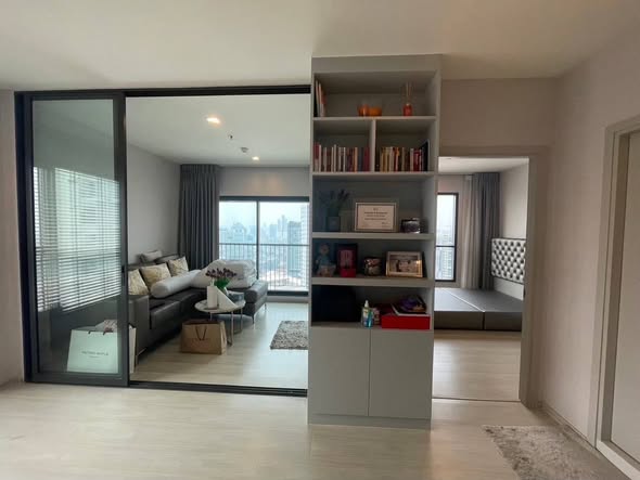 living room and bedroom and room interior of Life Sukhumvit 48
