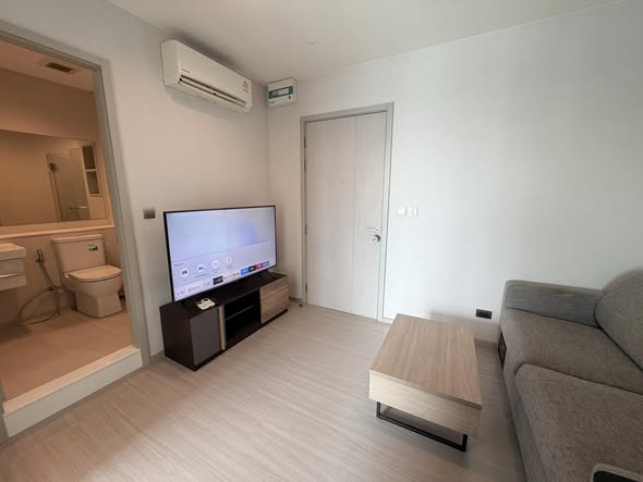 bedroom of Life Sukhumvit 62