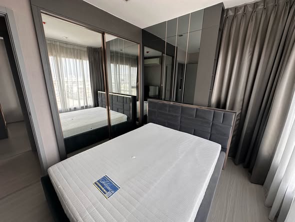 bedroom of Life Sukhumvit 62