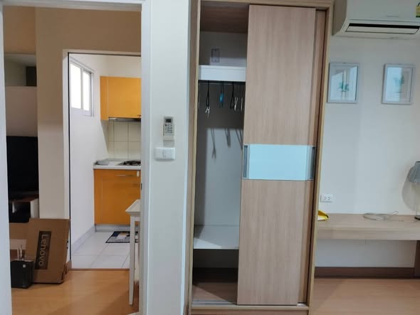 room interior of Life @ Sukhumvit 65