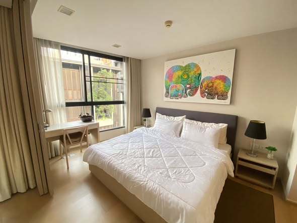 bedroom of LIV@49