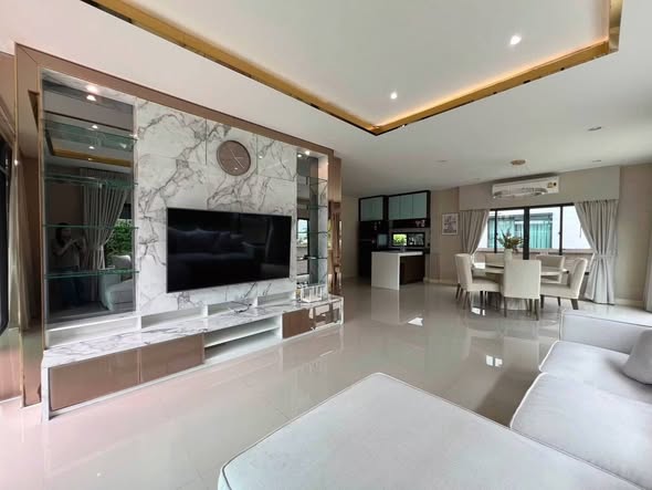 living room of เศรษฐสิริ กรุงเทพกรีฑา