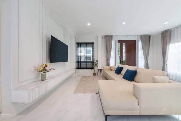 living room of ลัดดารมย์ วงแหวน-รามอินทรา