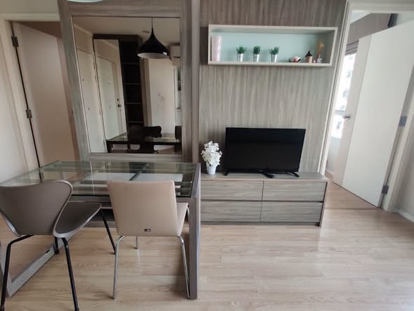 living room and room interior of Lumphini