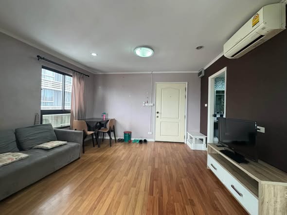 bedroom of Lumphini Place Narathiwat 24