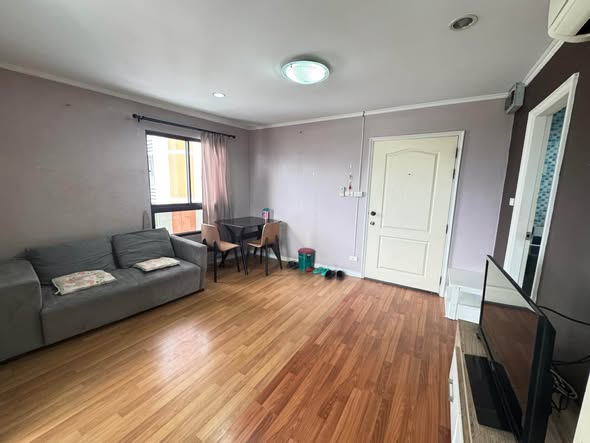 Lumphini Place Narathiwat 24