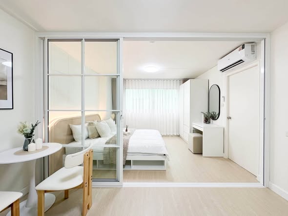 bedroom and room interior of Lumpini Center Lad Prao 111