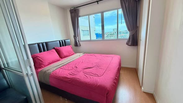 bedroom of Lumpini Condo Town North Pattaya-Sukumvit