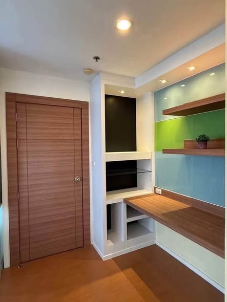 room interior of Lumpini Mega City Bang Na