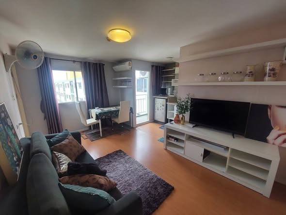living room of Lumpini Mixx Thepharak – Srinagarindra
