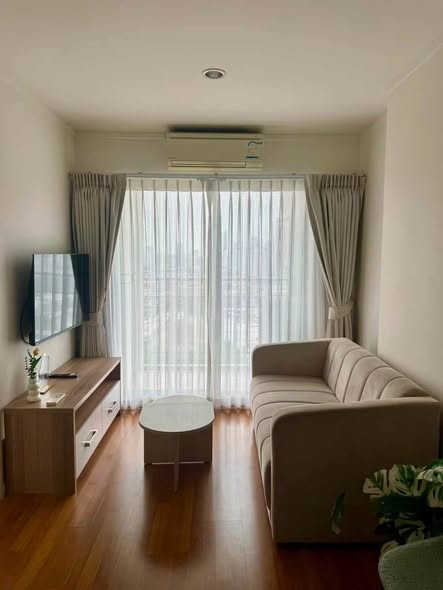 bedroom and living room and room interior of Lumpini Park Rama 9 – Ratchada