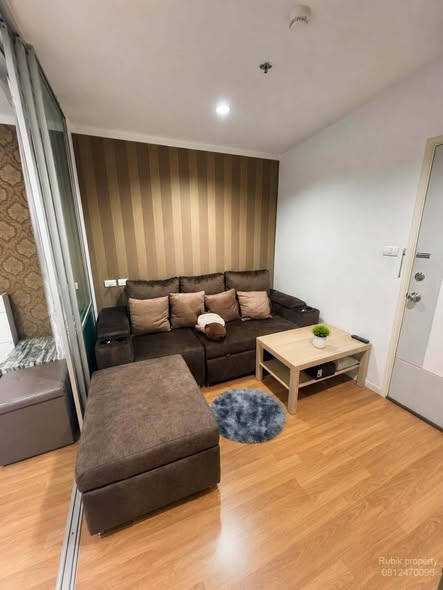 living room and bedroom of Lumpini Park Rama 9 – Ratchada