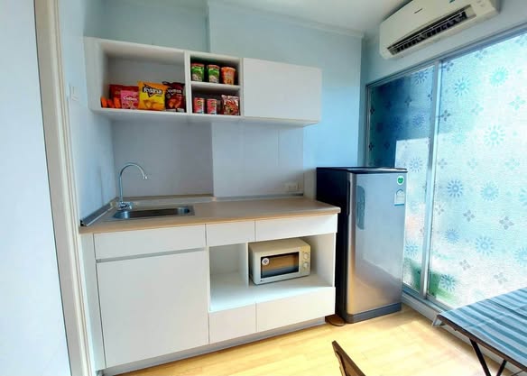 room interior and bathroom of Lumpini Park Rama 9 – Ratchada