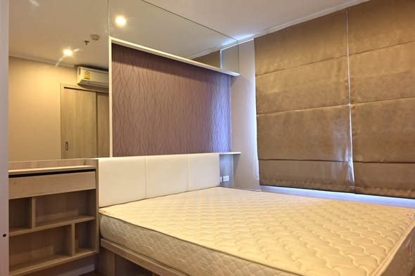 bedroom of Lumpini Place Boromarajonani – Pinklao