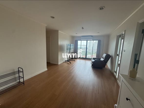 Lumpini Place Narathiwas – Chaopraya