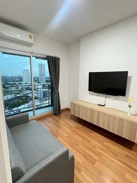 bedroom of Lumpini Place Rama 3 – Riverine