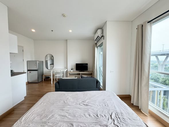 bedroom of Lumpini Place Rama 3 – Riverine