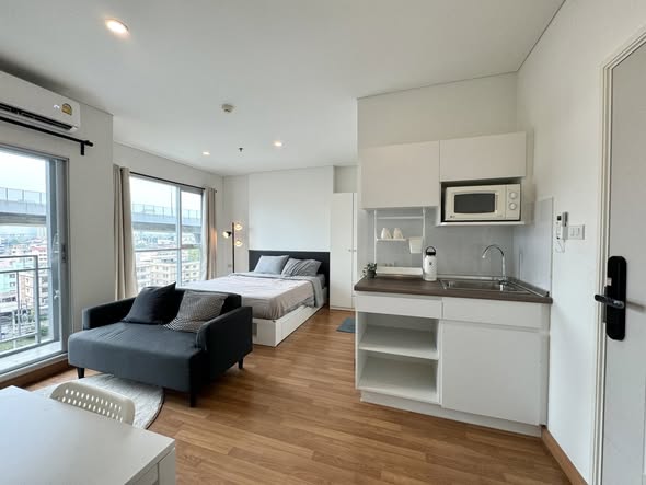 bedroom of Lumpini Place Rama 3 – Riverine