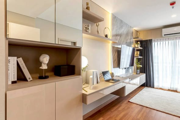 bedroom and bathroom of Lumpini Place Taopoon Interchange