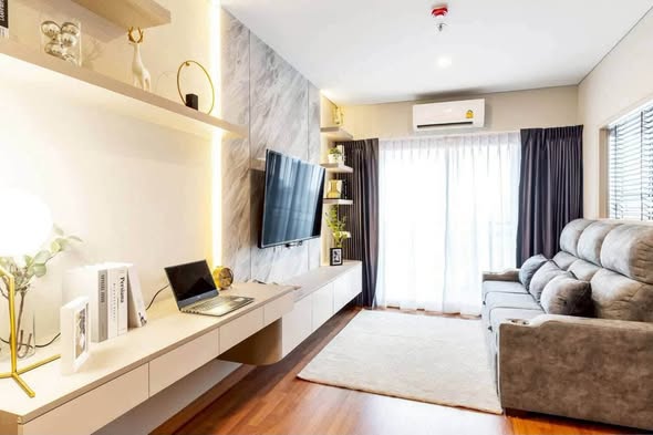 bedroom and living room of Lumpini Place Taopoon Interchange
