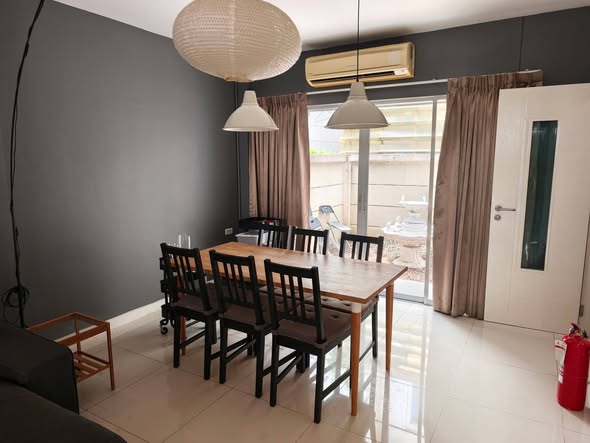room interior of Lumpini Town Residence
