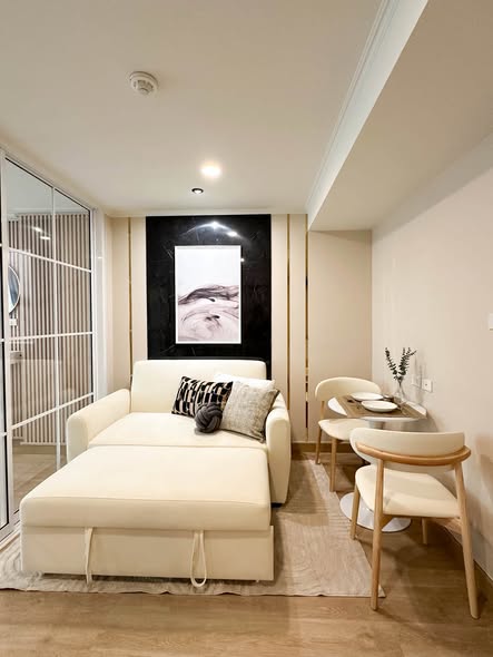 bedroom and living room of Lumpini Ville Cultural Center