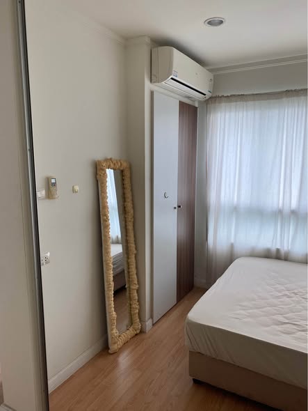 bedroom and room interior of Lumpini Ville Phatthanakan – New Phetchaburi