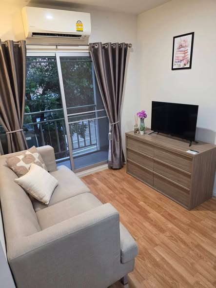 living room and bedroom of Lumpini Ville Sukhumvit 76-Bearing Station 2