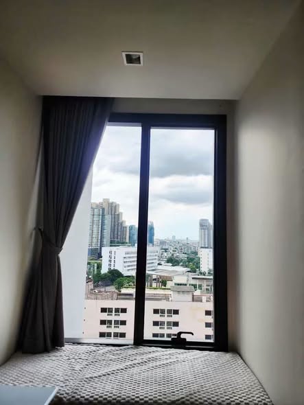 bedroom of M Jatujak