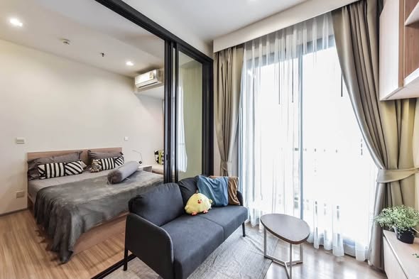 bedroom of M Jatujak