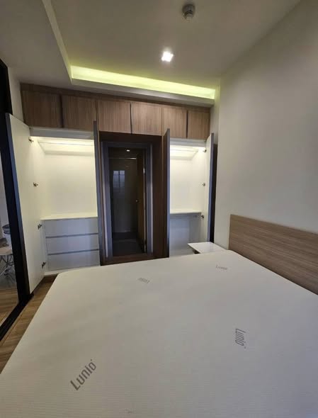 bedroom of M Jatujak