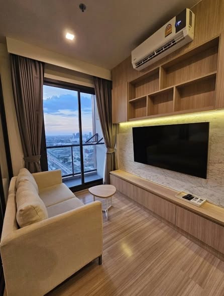bedroom and living room of M Jatujak