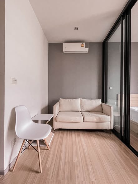living room and room interior of M Jatujak