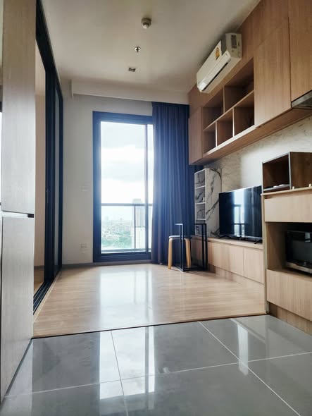 room interior of M Jatujak