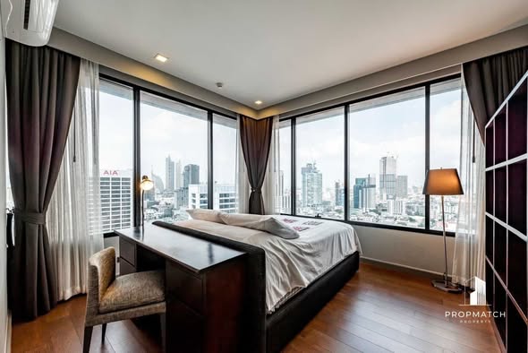 bedroom of M Silom