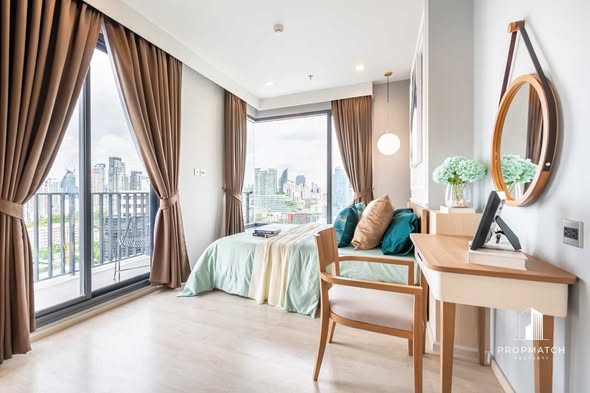 bedroom of M Thonglor 10
