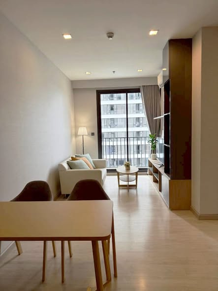 M Thonglor 10