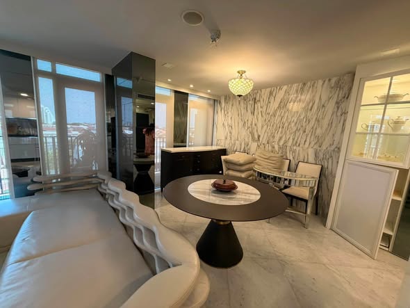 living room of Maestro 01 Sathorn-Yenakat